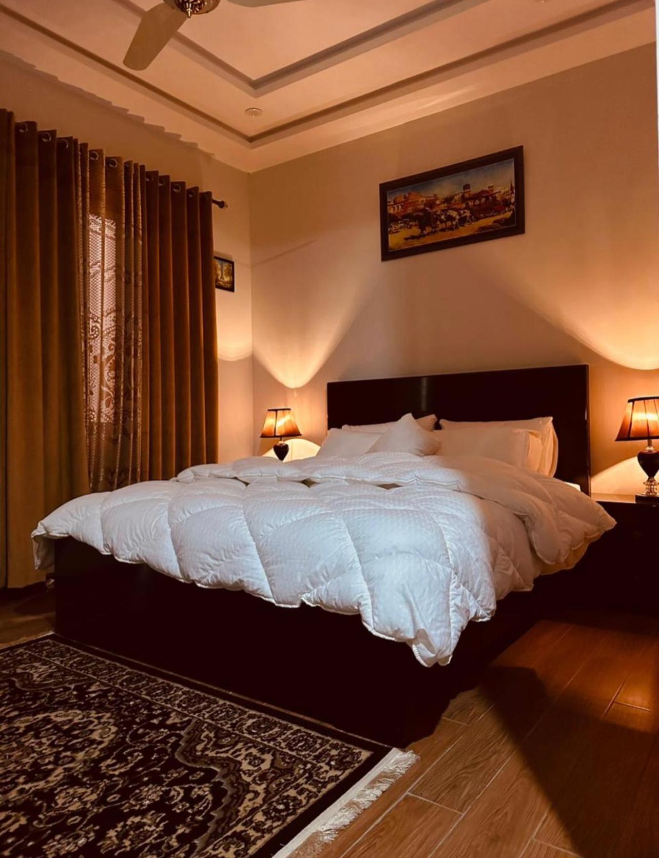 Holiday In Islamabad Exterior photo